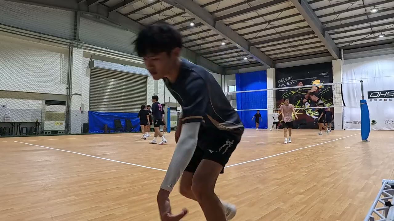 26'0211 追球男網2