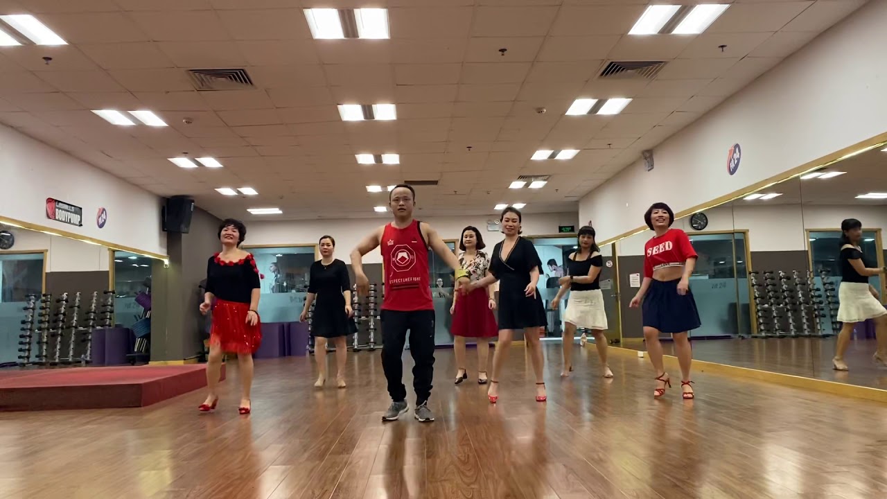 Sway Mambo - Line dance / Leo Team