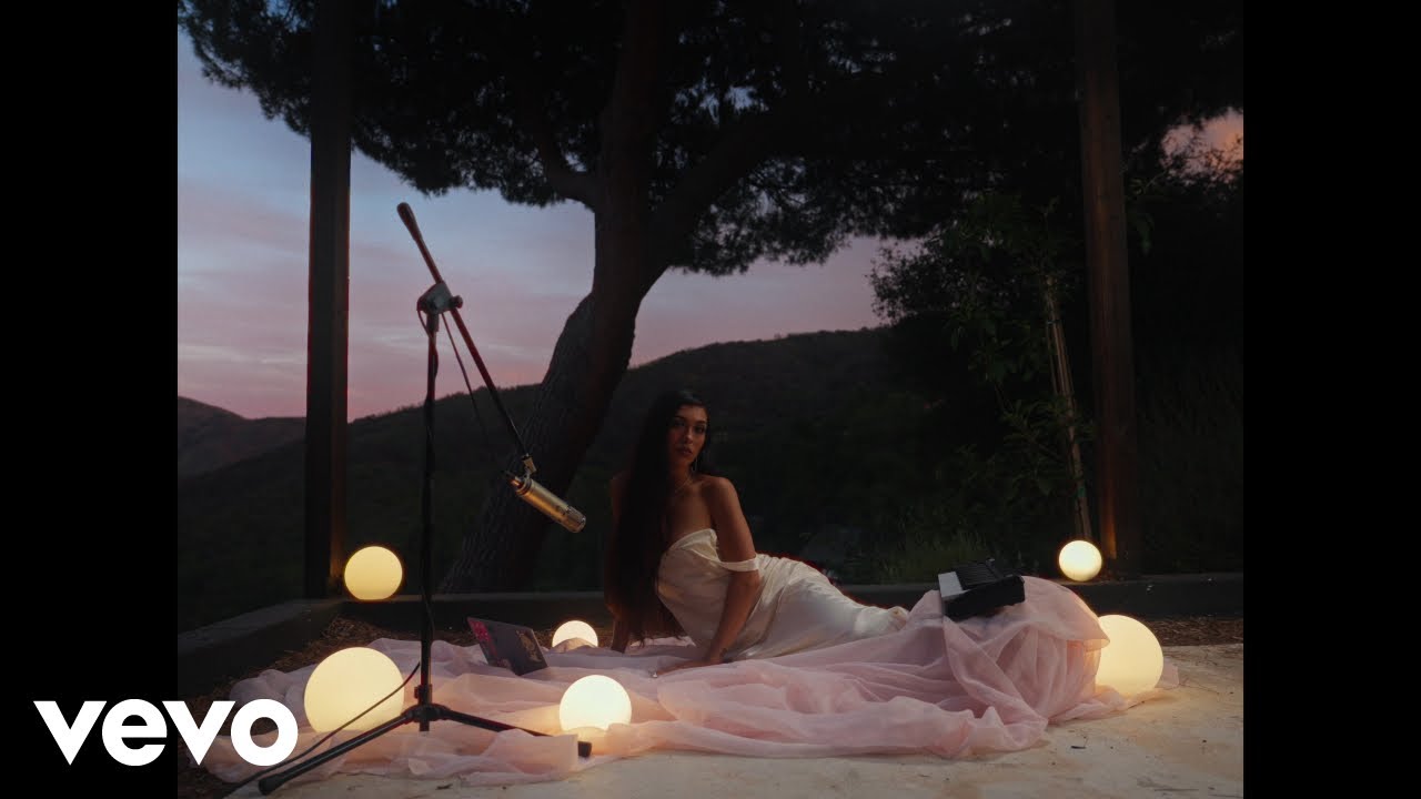 Pablo Nouvelle, GIOVANNA - Gray Area