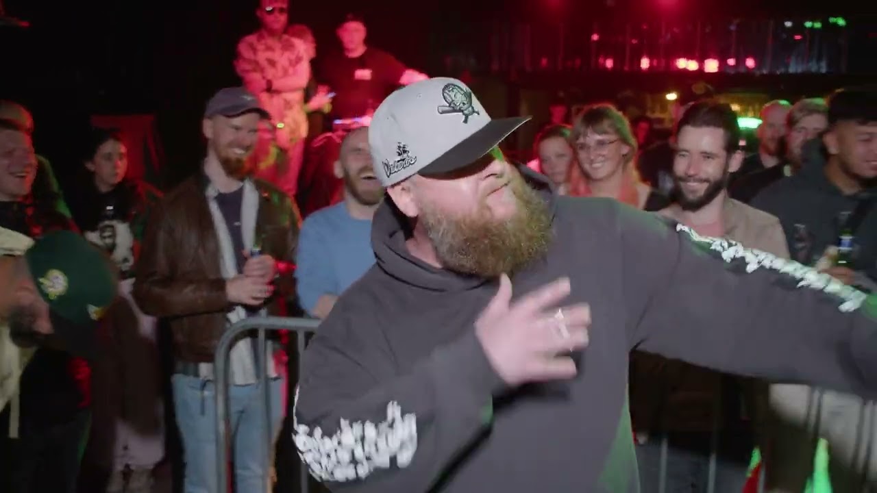 Bigg K (USA) vs Dialect (UK) | DaFlytingIrish | Rap Battle