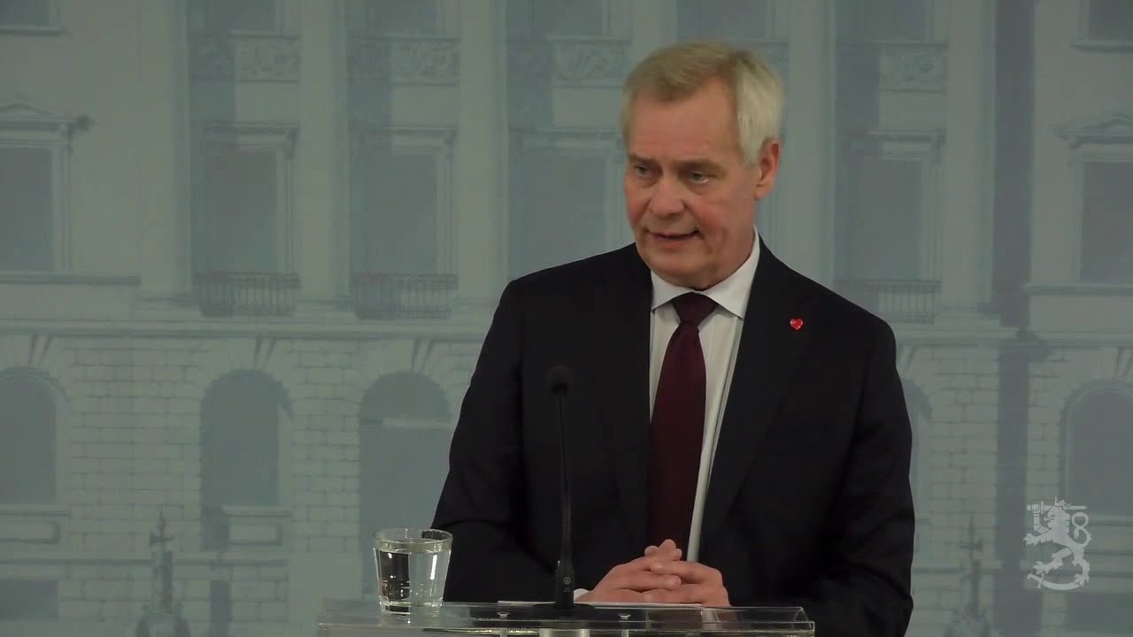 Pääministerin tiedotustilaisuus 3.12.2019
