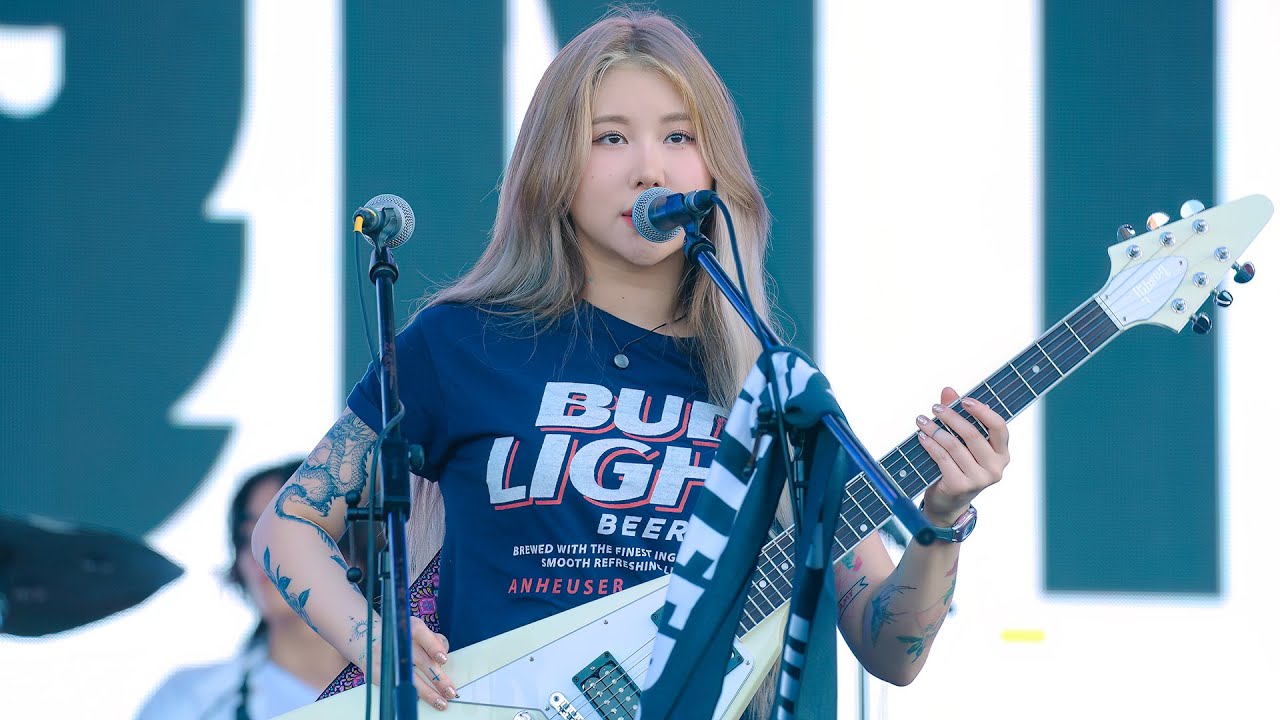 230804 백예린 I 더 발룬티어스 'S.A.D' 직캠 The Volunteers fancam 가사 자막 해석 @ 인천 펜타포트 락 페스티벌 by Jinoo
