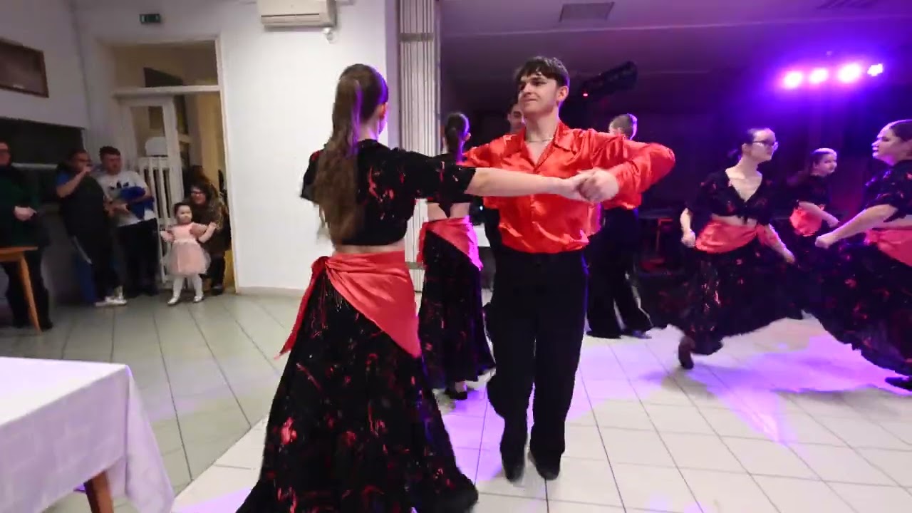 Salida Tánc Sport Egyesület Fellépése a Hajdúsági Mulatós Együttes Nőnapi Bálján 2026.03.07 Videó 04