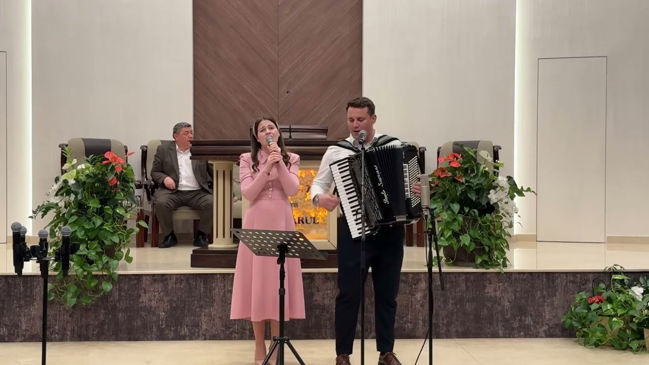 Filip și Naomi Haprian - &Icirc;ncă mai este loc la cruce
