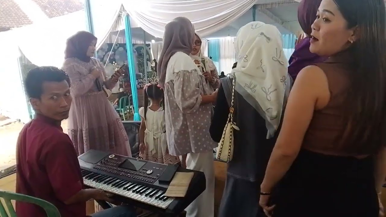 Musik koplonya kharisma musik