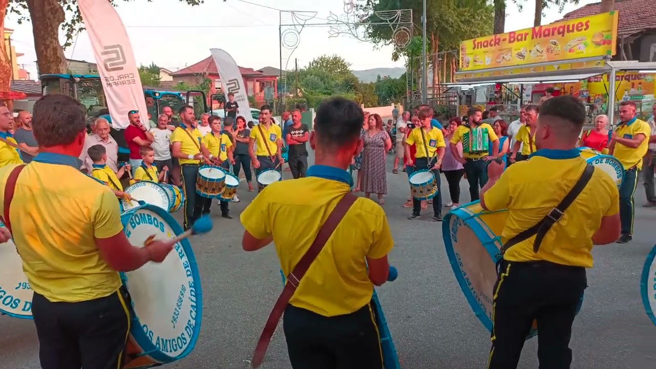 Bombos de Caíde de Rei nas festas de St Ovídio em Aveleda 2025