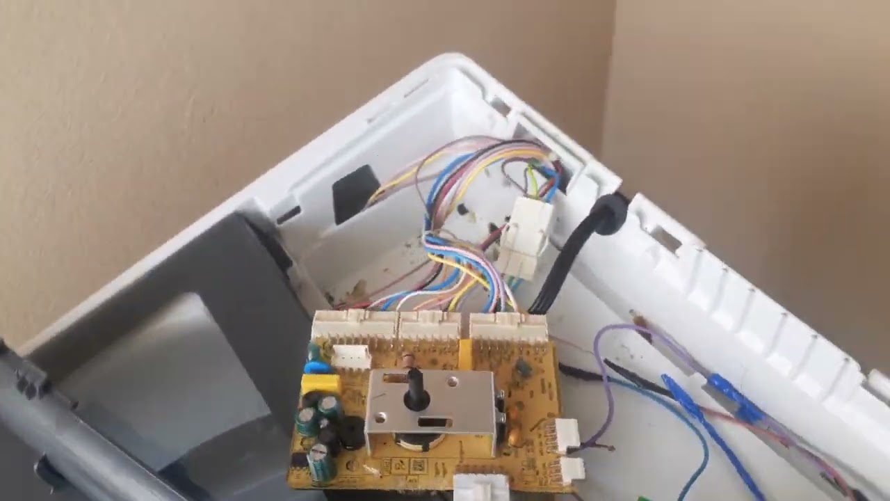 Maquina Electrolux LEC 14 não liga???? super dica!!
