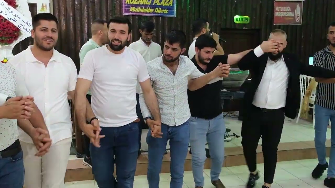 افراح اهل معرين العريس زكريا حمزه ابن حاج عارف حمزه جزء 1