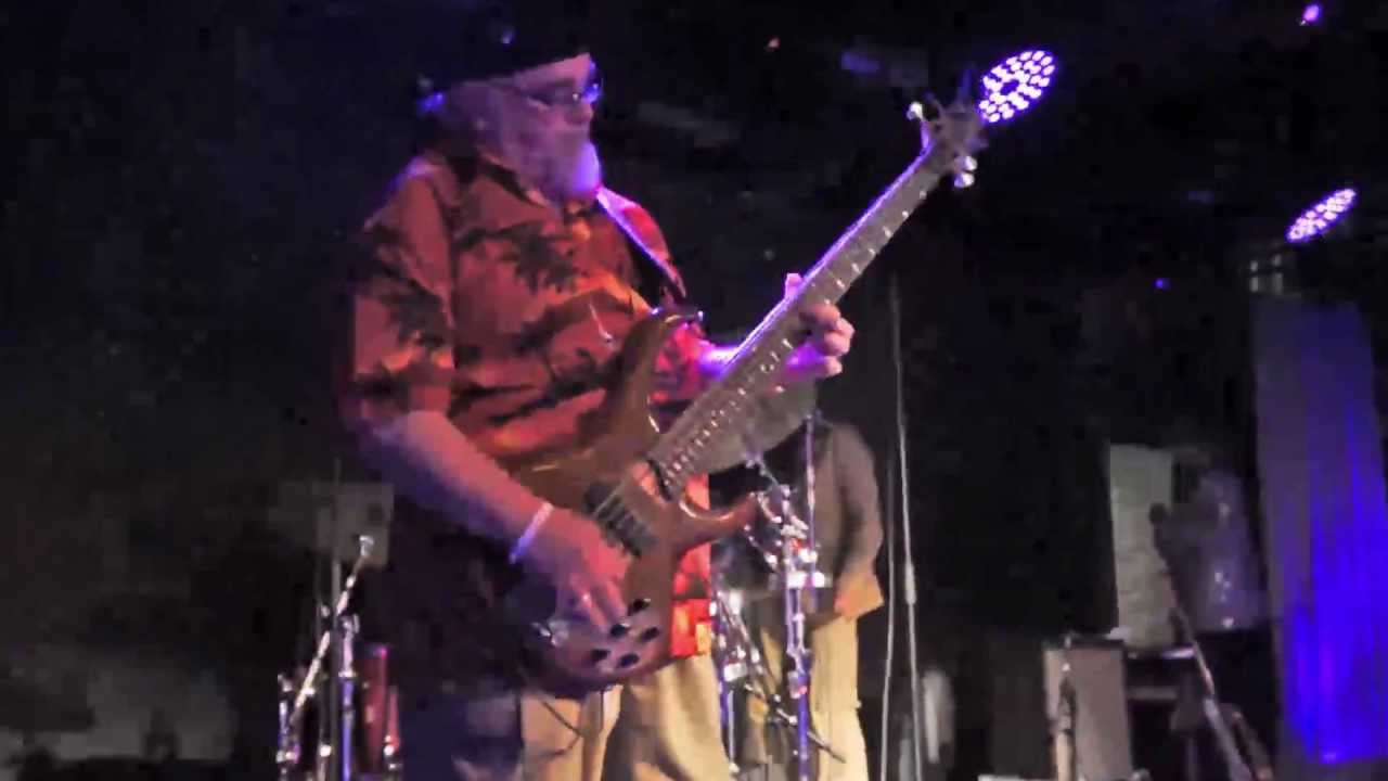 The Magic Band - Rockette Morton's Bass Solo