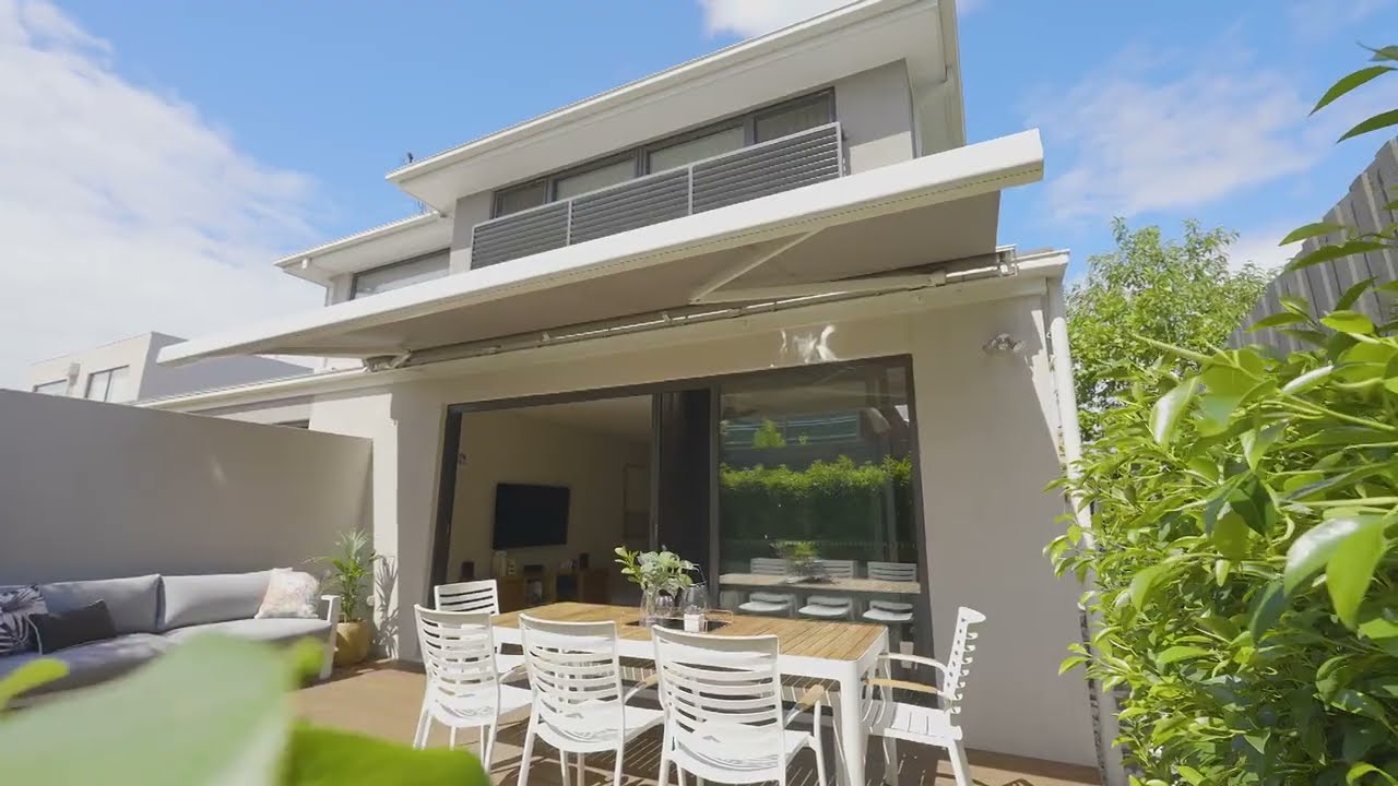 Folding Arm Awning | Blind Concepts