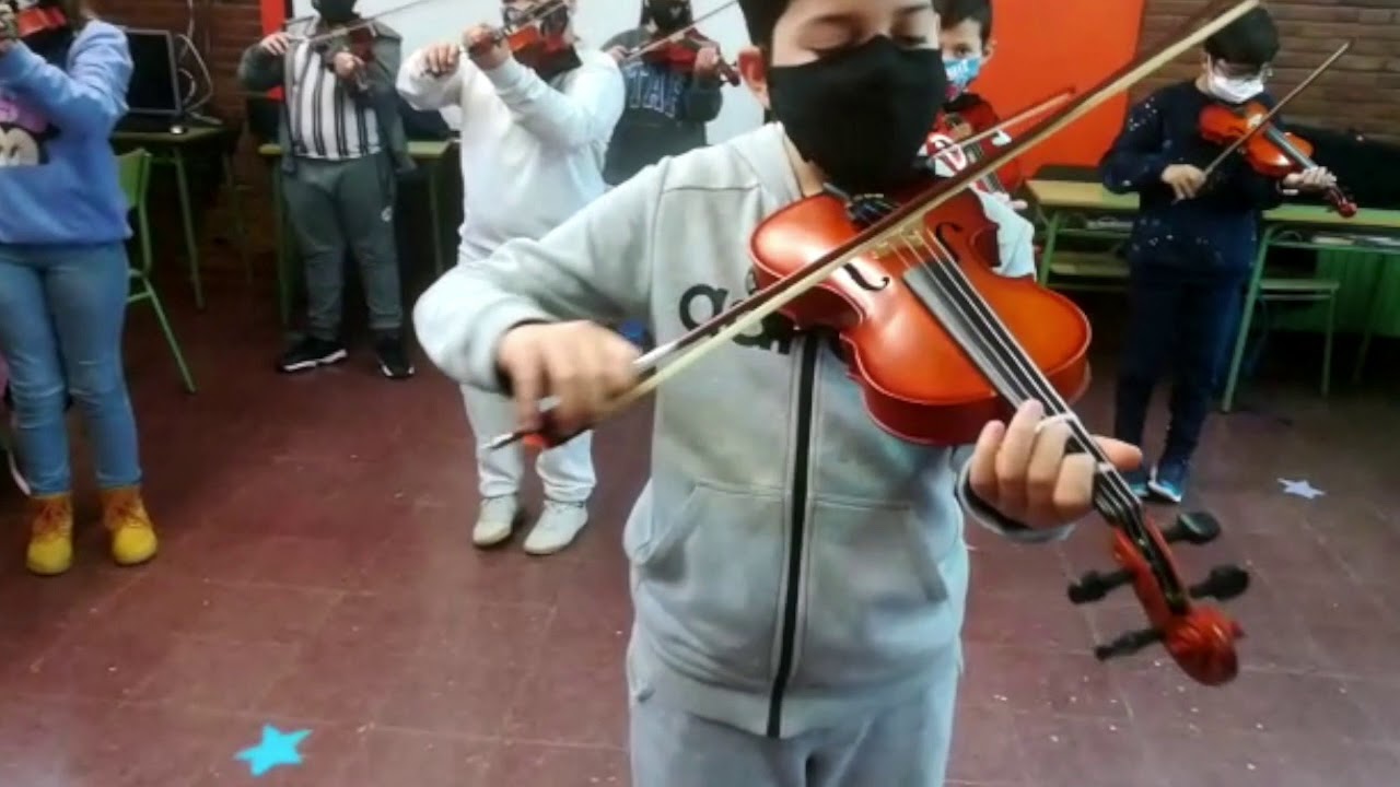 L'HIMNE DE L'ALEGRIA - Beethoven- Classe  6è del Montbaig