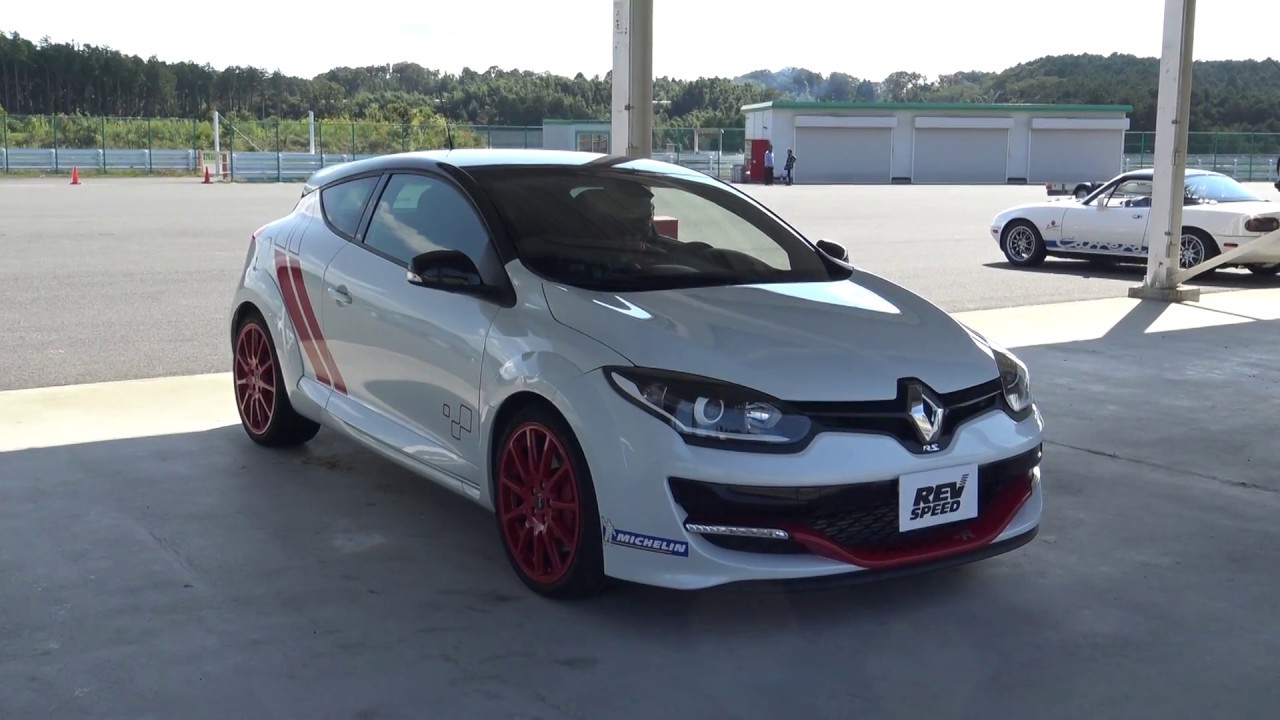 FK2 CIVIC typeR vs メガーヌRS