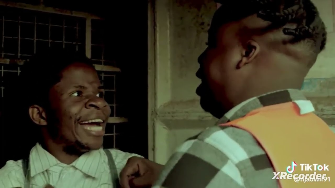 Mc Mboneke Vs Shafii Comedian...Nani mjanja hapa...