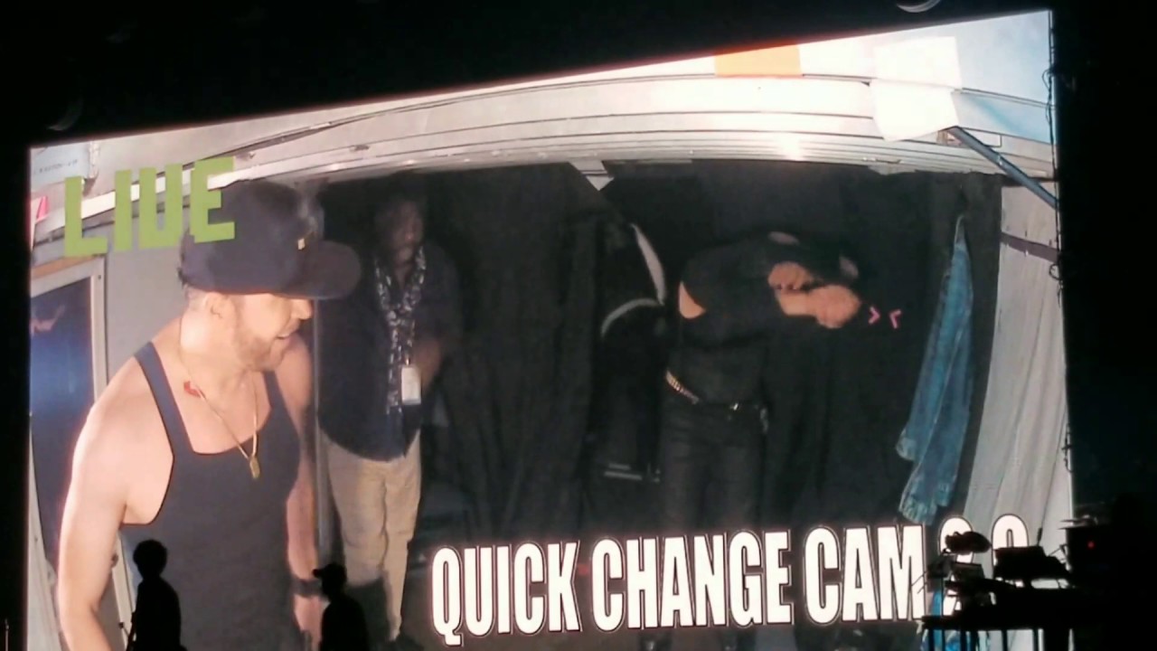 New Kids on the Block Chicago quick change cam 6/16