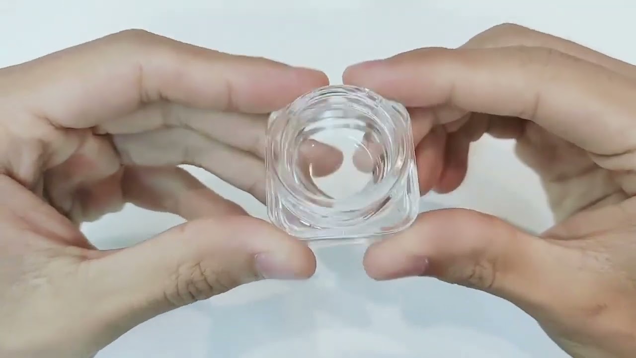 1 gram glass jar #cannabisbusiness #glassjars #glassjar #storage #smoke