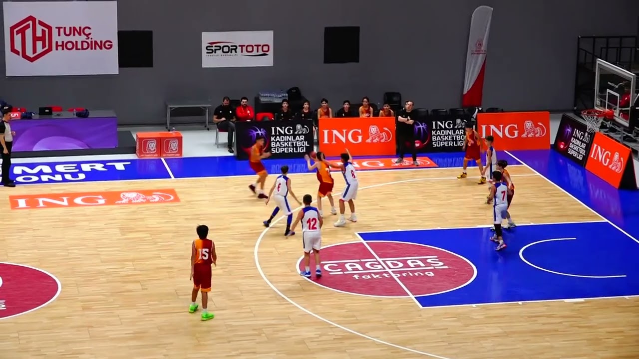 EMLAK KONUT X GALATASARAY U12