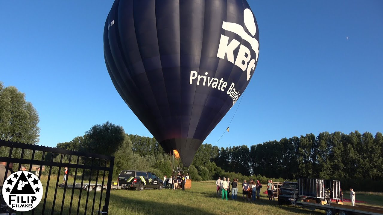 luchtballonnen klaarmaken en opstijgen in Wachtebeke  op 3 juli 2025