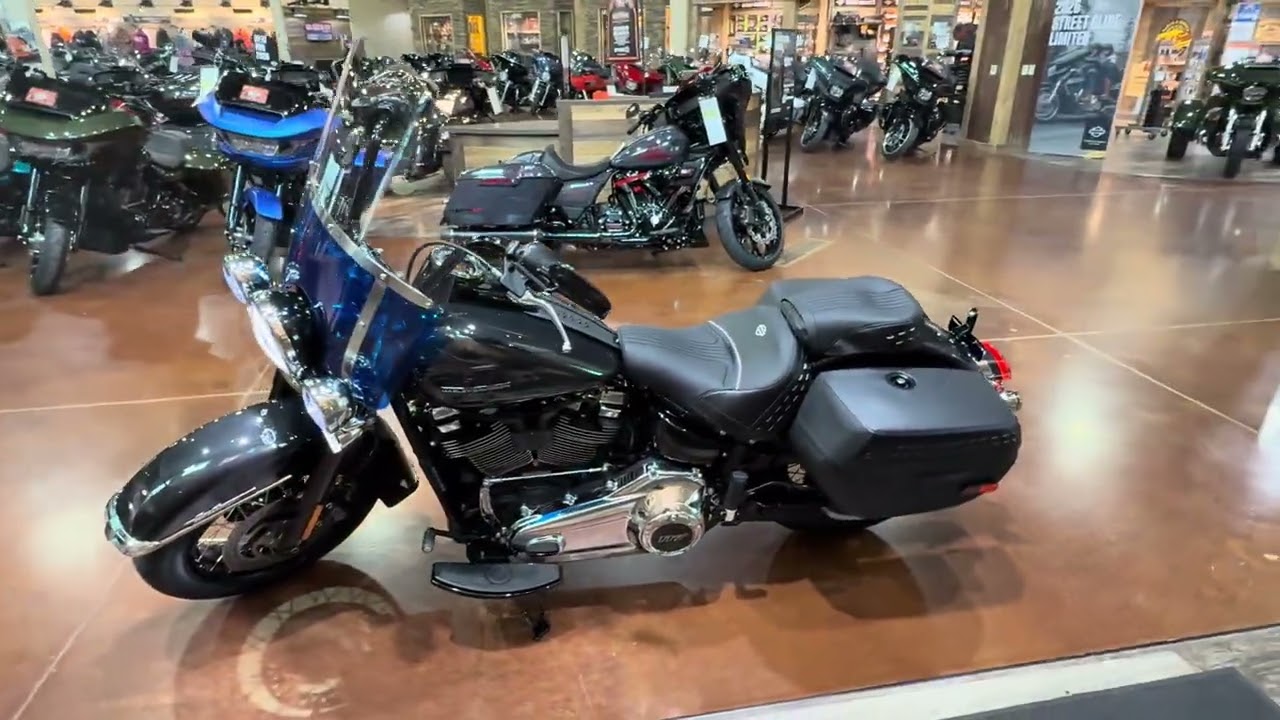 2026 Harley-Davidson Heritage Classic Liberty Edition - 117 CI Milwaukee Eight Engine 