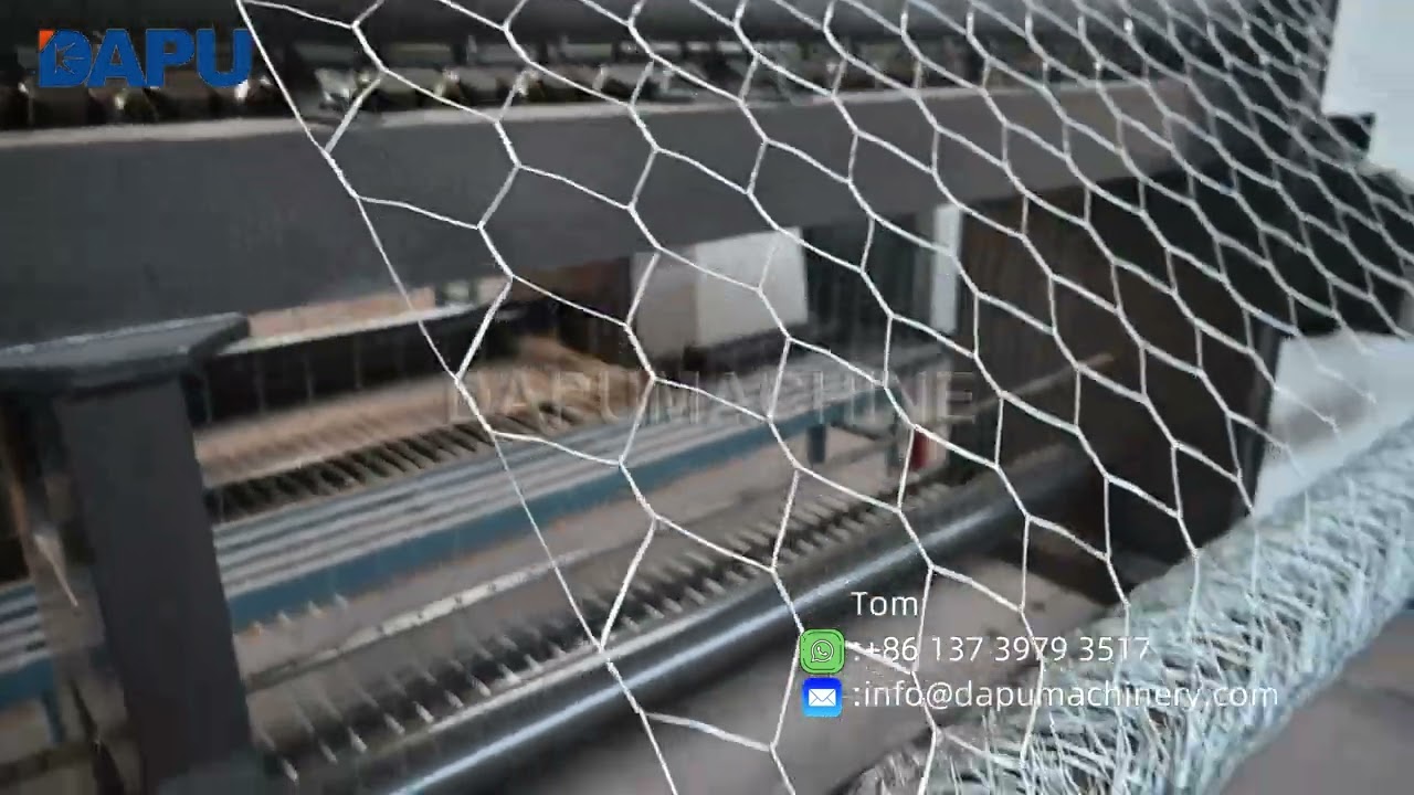 Hexagonal wire mesh machine