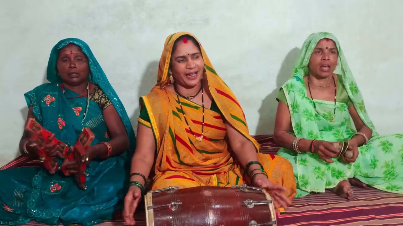 भोला ले आए नई पालकी इन गौरा के लाने..…!!❤️✨🌿🌺#बुंदेली #भजन #भोला 