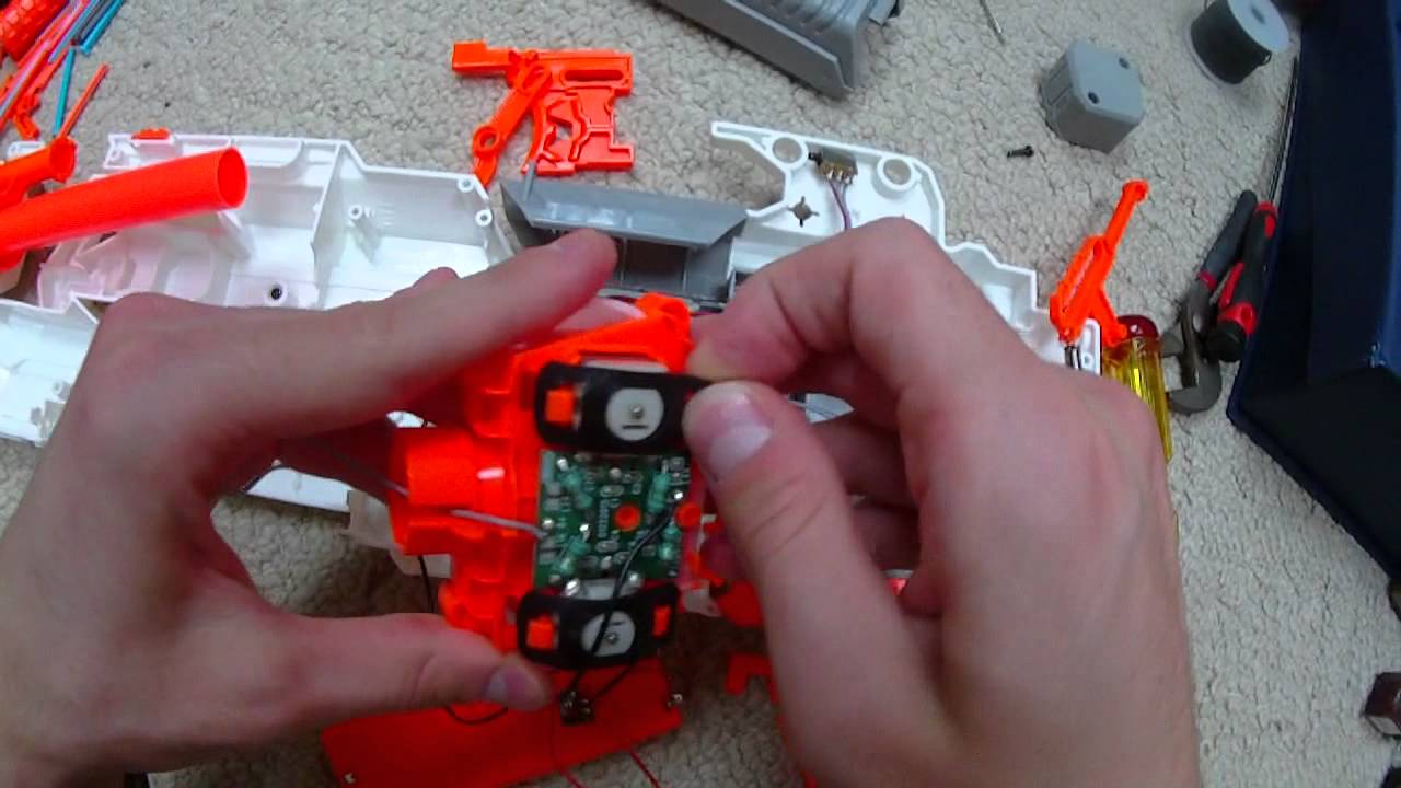ULTIMATE Nerf Modulus ECS-10 Mod Guide (замена проводки, снятие замка, повышение напряжения)