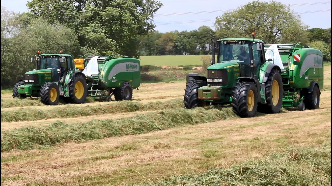Tadem Baling with two John Deere and McHale Fusion 3 Balers - Silage 2020