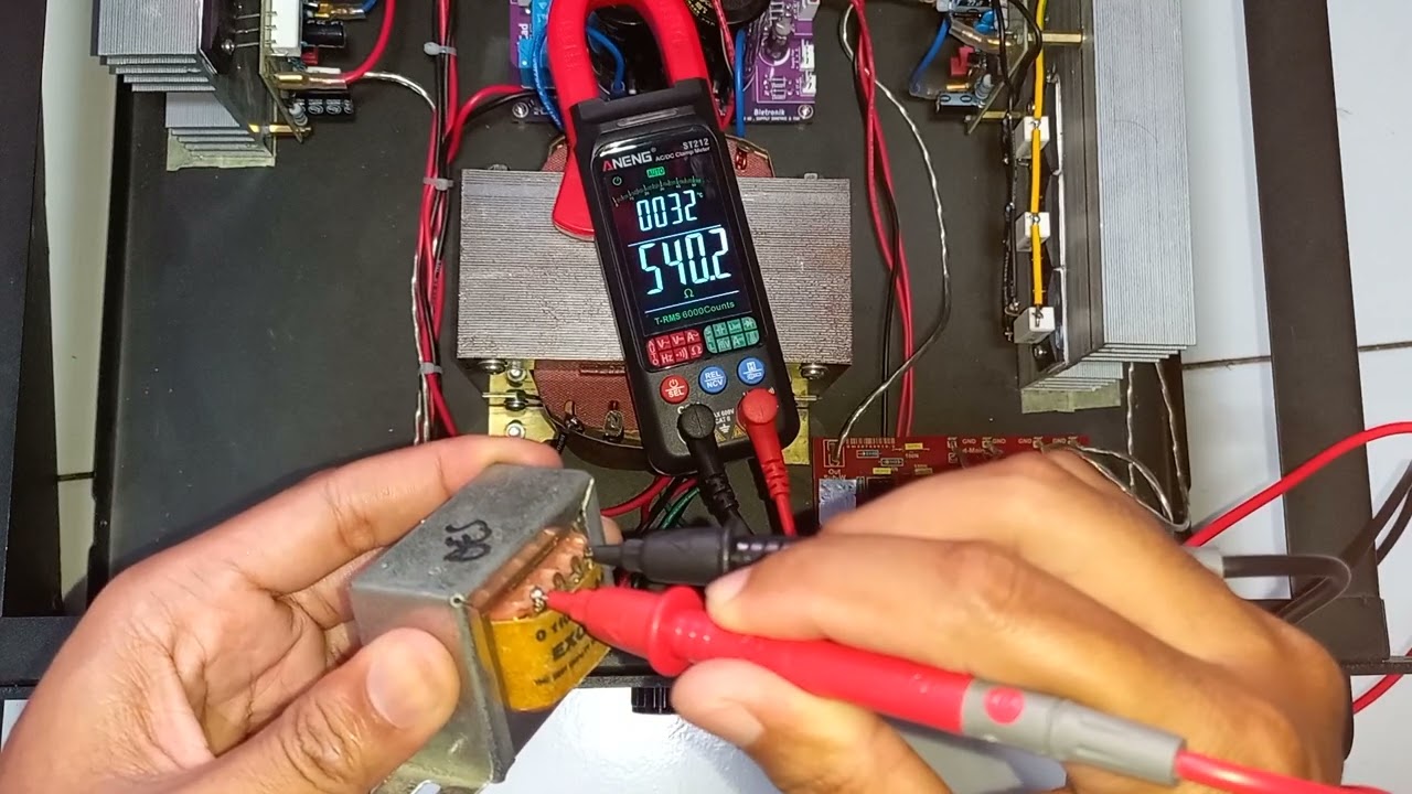 ADA APA DENGAN TANG AMPER ANENG ST212?