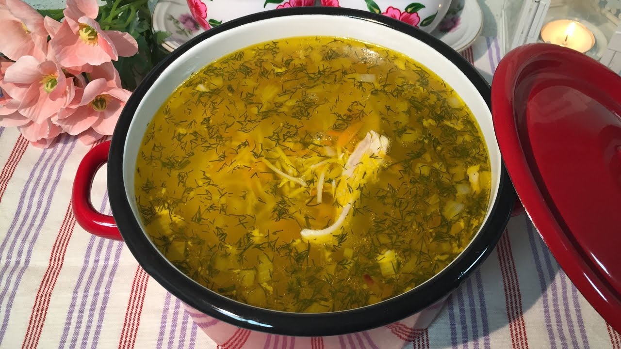 מרק עוף עם אטריות🍲