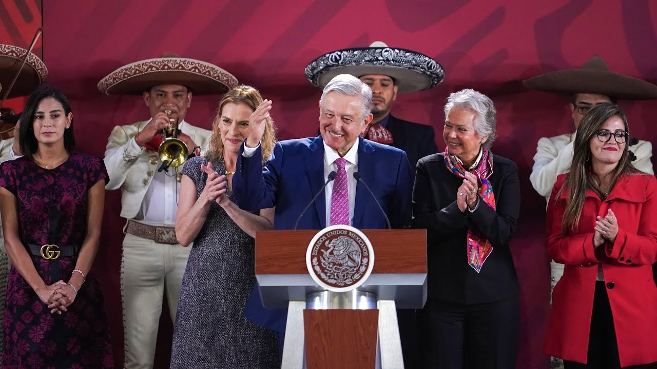 Día de las Madres y avances de 'Jóvenes Construyendo el Futuro'. Conferencia presidente AMLO