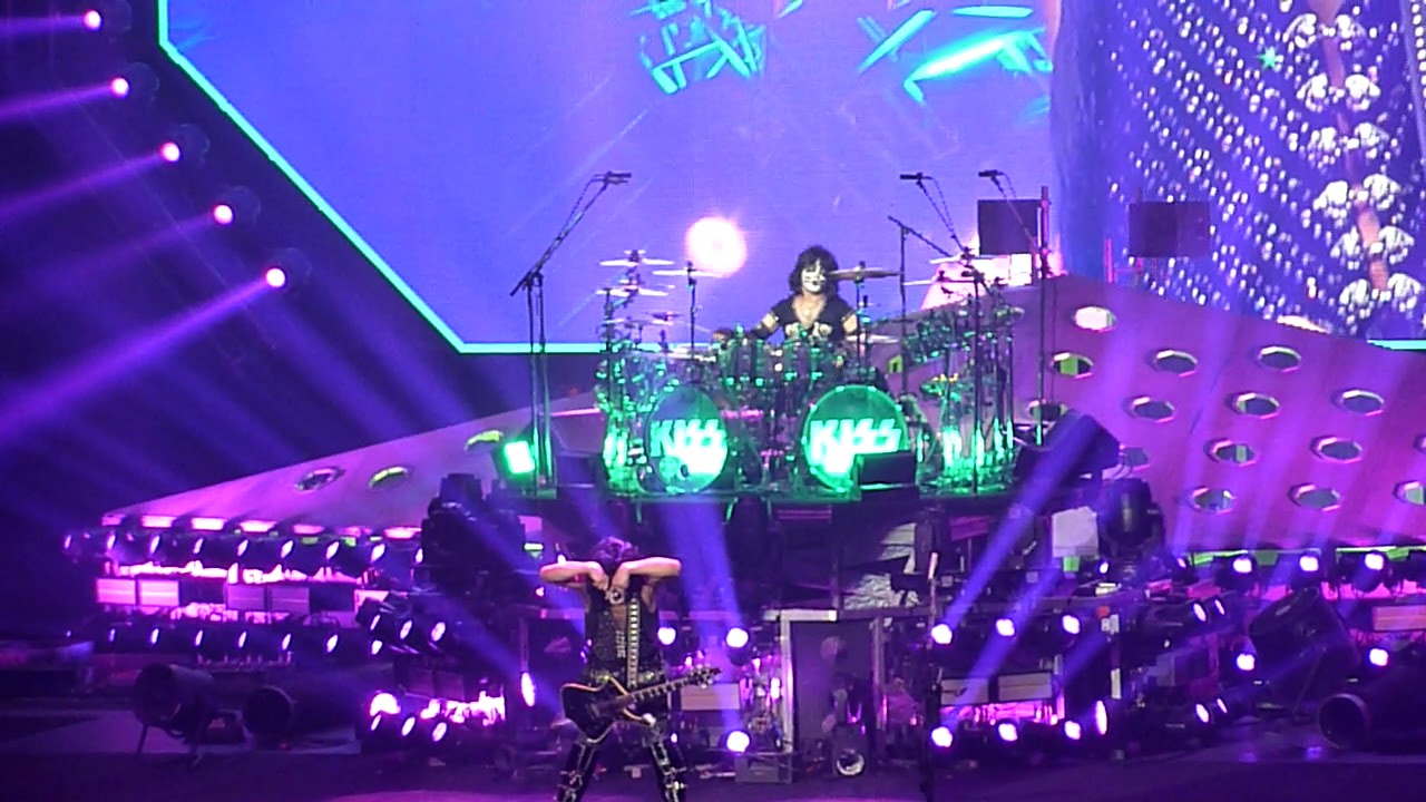 KISS - 