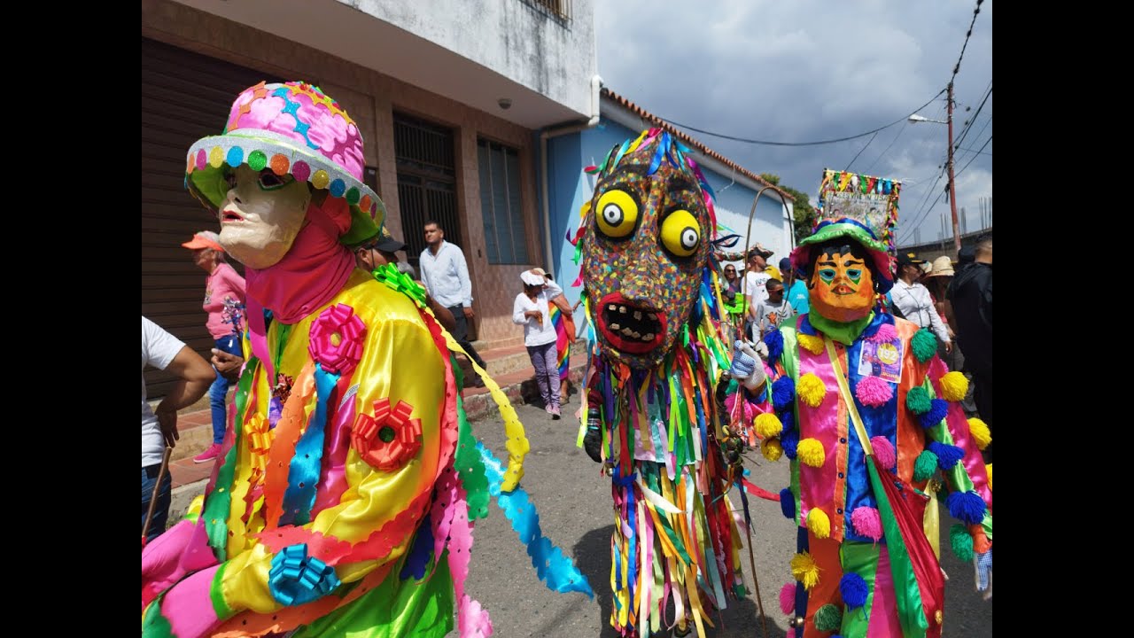 Sanare celebró el Día de los Santos Inocentes con el colorido Baile de los Zaragoza #28Dic
