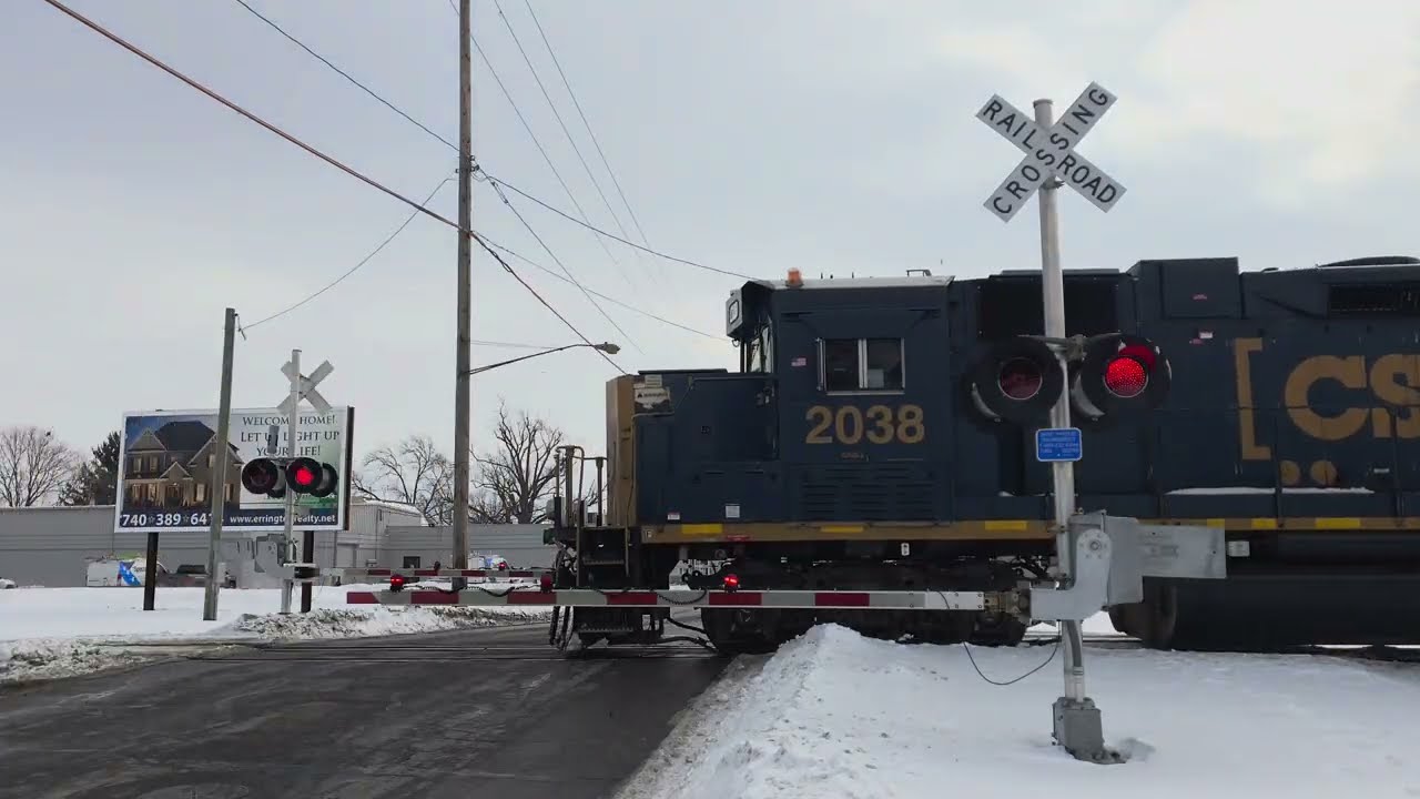CSX 2038 Shoves Local w/ Caboose West | Greenwood St. Railroad Crossing #1, Marion, OH