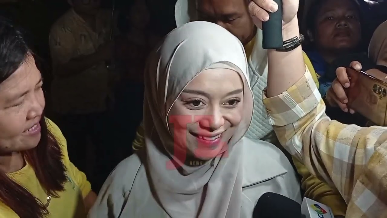 LESTI KEJORA UNGKAP HPL DAN RASA SYUKUR SUDAH WISUDA KULIAH