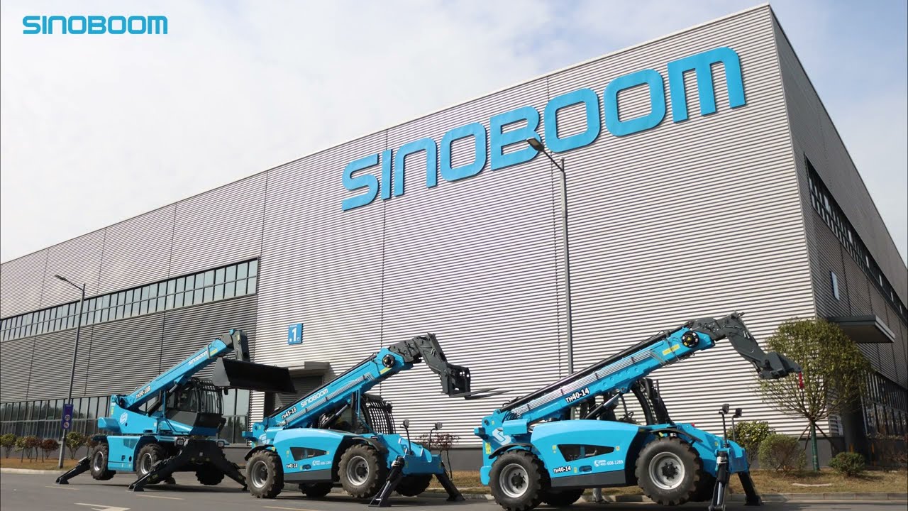 Sinoboom telehandlers on site in the Middle East