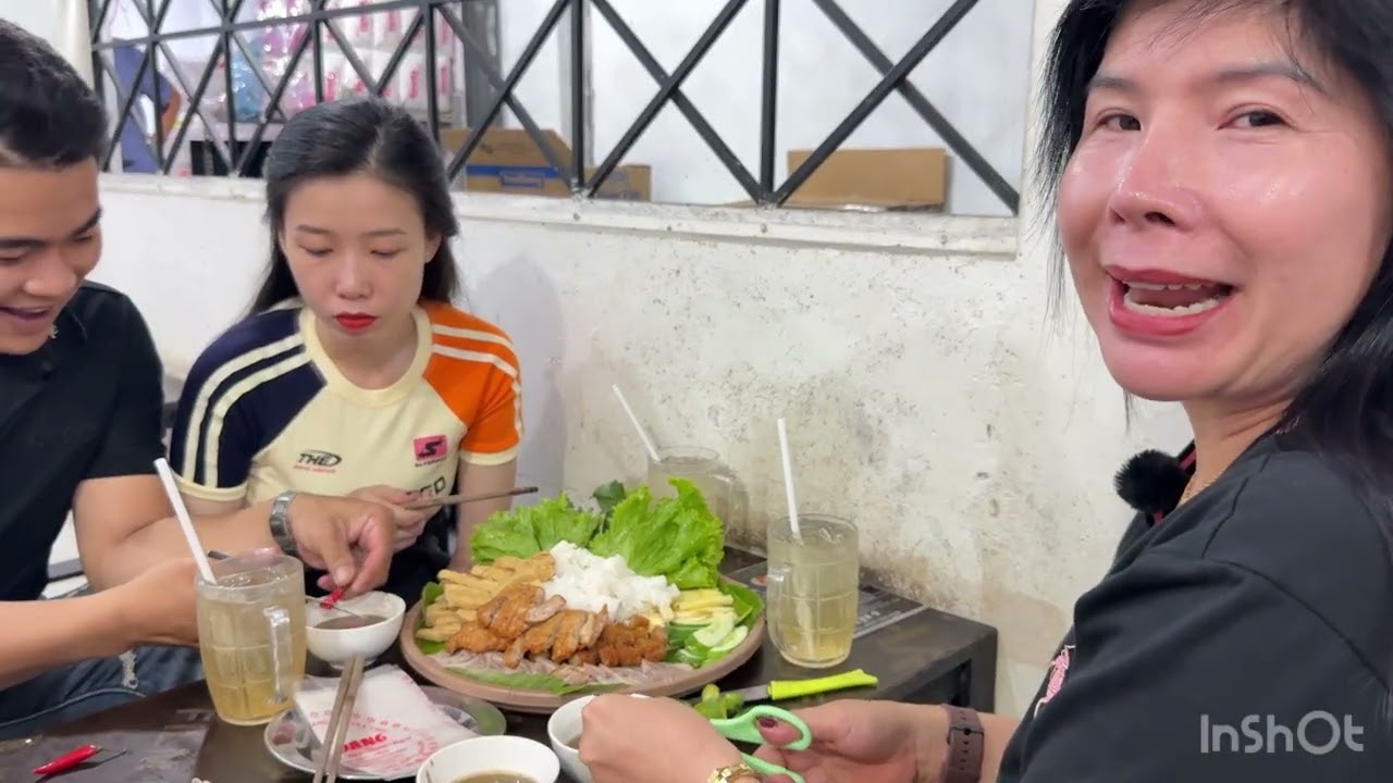 Mấy chị e và các cháu súm sính lên đồ đi dạo phố thay đổi không khí