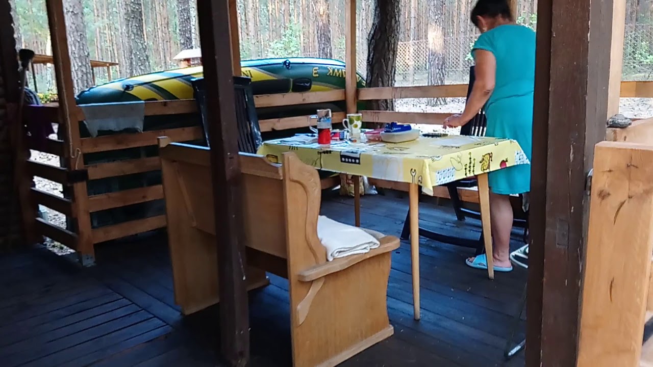 2018r. - Wczasy Kosarzyn - Gril w użyciu, mniam, mniam ...