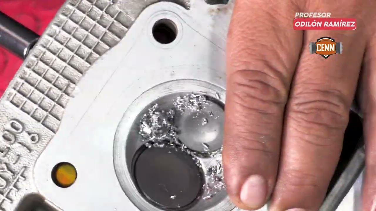 Restaura la cuerda de la bujia