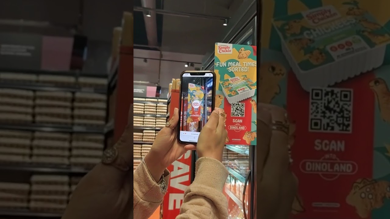 Taking shopping to the next level with WebAR  #augmentedreality #webar