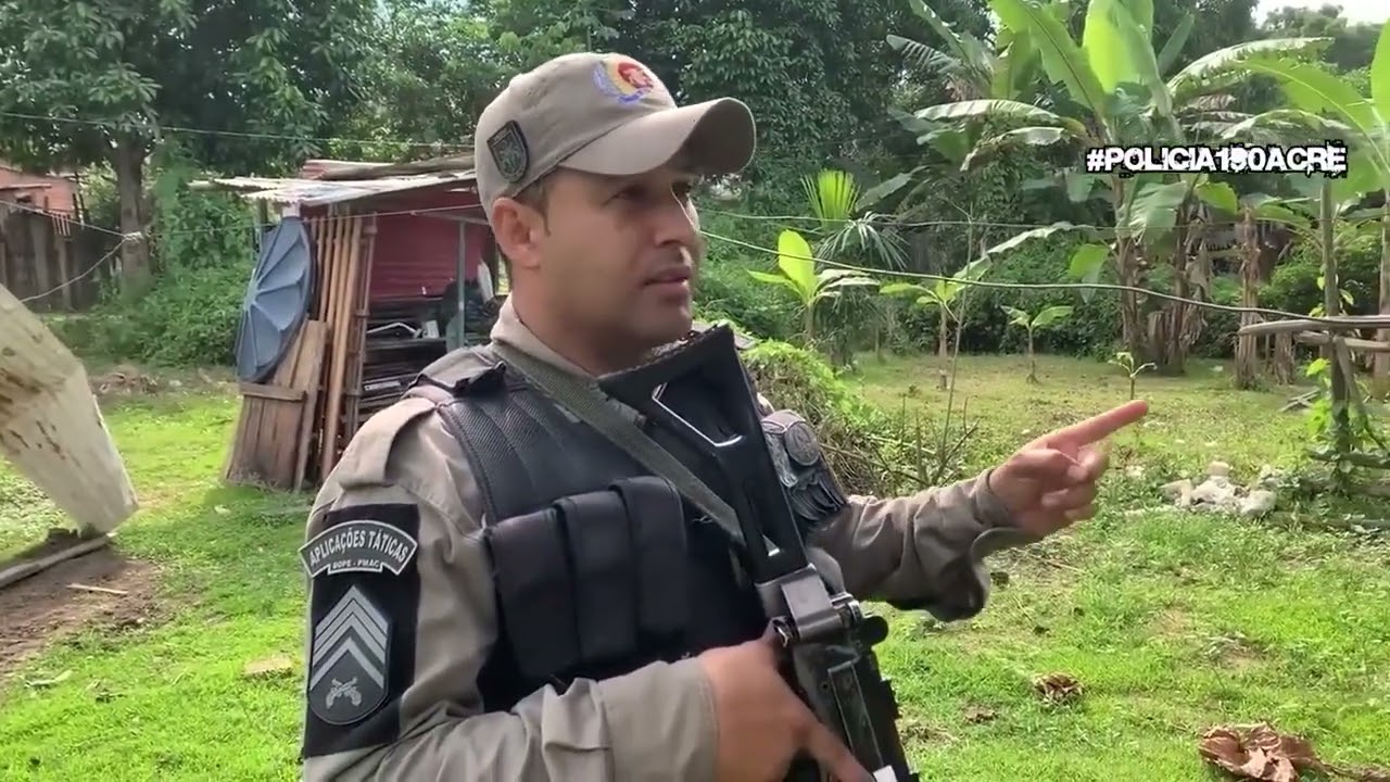 SARGENTO FERRAZ NA CA&Ccedil;A DOS BANDIDOS