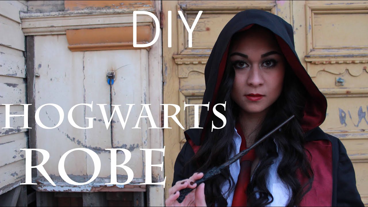 DIY: Hogwarts Robe