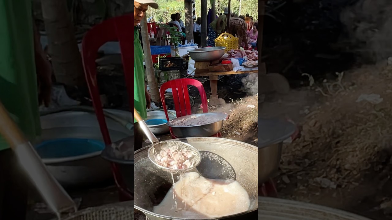 Cooking food | Cooking Enormous Soup | Giant Pot Traditional Outdoor Cooking