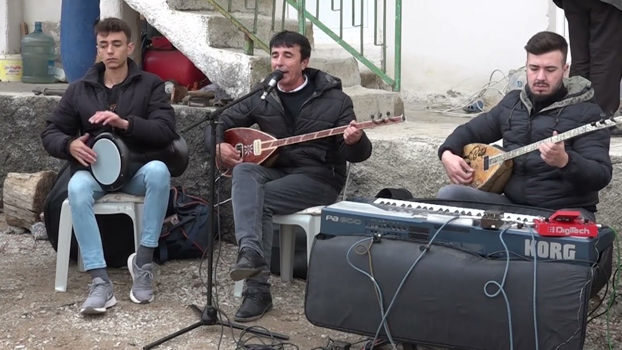 Aziz BALTAK  Dere kenarından geçtim  - KÜTAHYA/Altıntaş Beşkarış Köyü