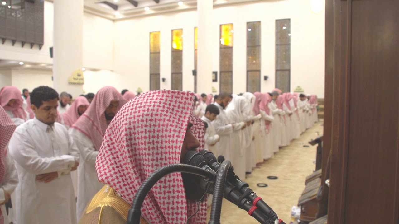 (يضاعف له العذاب يوم القيامة) تلاوة من قيام ليلة 22 للشيخ محمد اللحيدان