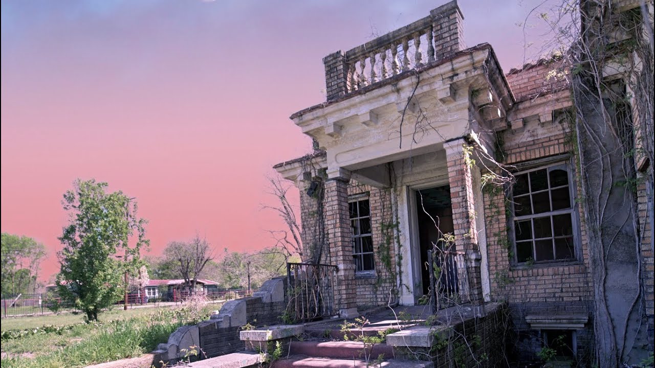 Exploring an ABANDONED $70,000 MICRO CASTLE HOME!