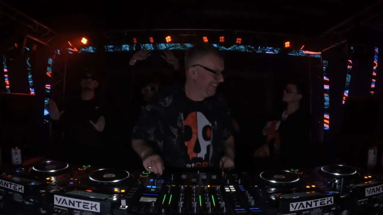 D.A.V.E. THE DRUMMER | RESILIENT | VANTEK |