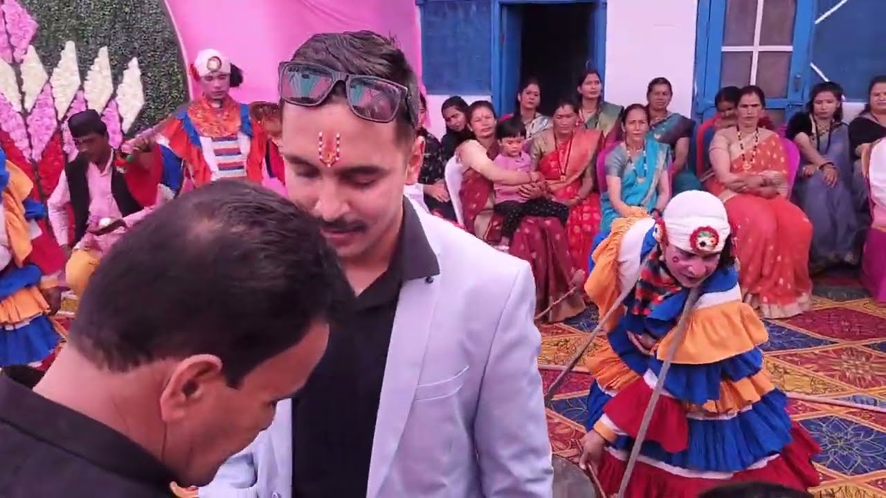 कुमाऊनी छलिया डांस 2025🥰😍 || New kumauni chaliya dance #dhol#damu#maskbeen #maskbeen #chaliyadance