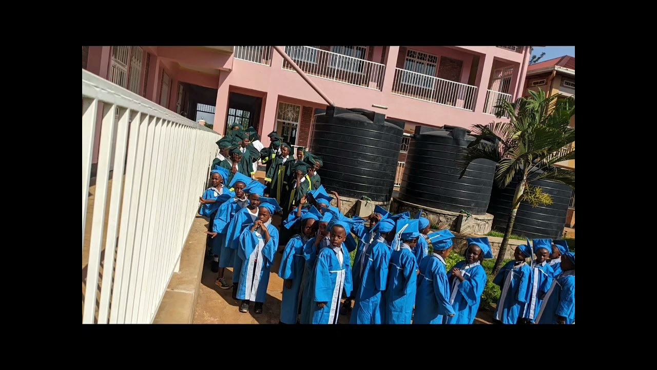 ISHURI CHRIST RESSUSCITE RYATANGIYE KWANDIKA ABANA BIFUZA KUHIGA MU MWAKA W'AMASHURI 2025-2026