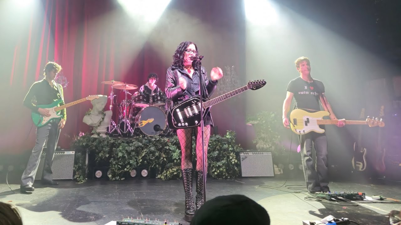 @PaleWaves - Kiss Me Again - Live at O2 Institute Birmingham - 15/10/24