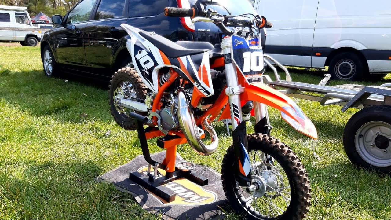 Having fun @ MSV-NOV Heerde jeugd crossbaan on the ktm 50sx