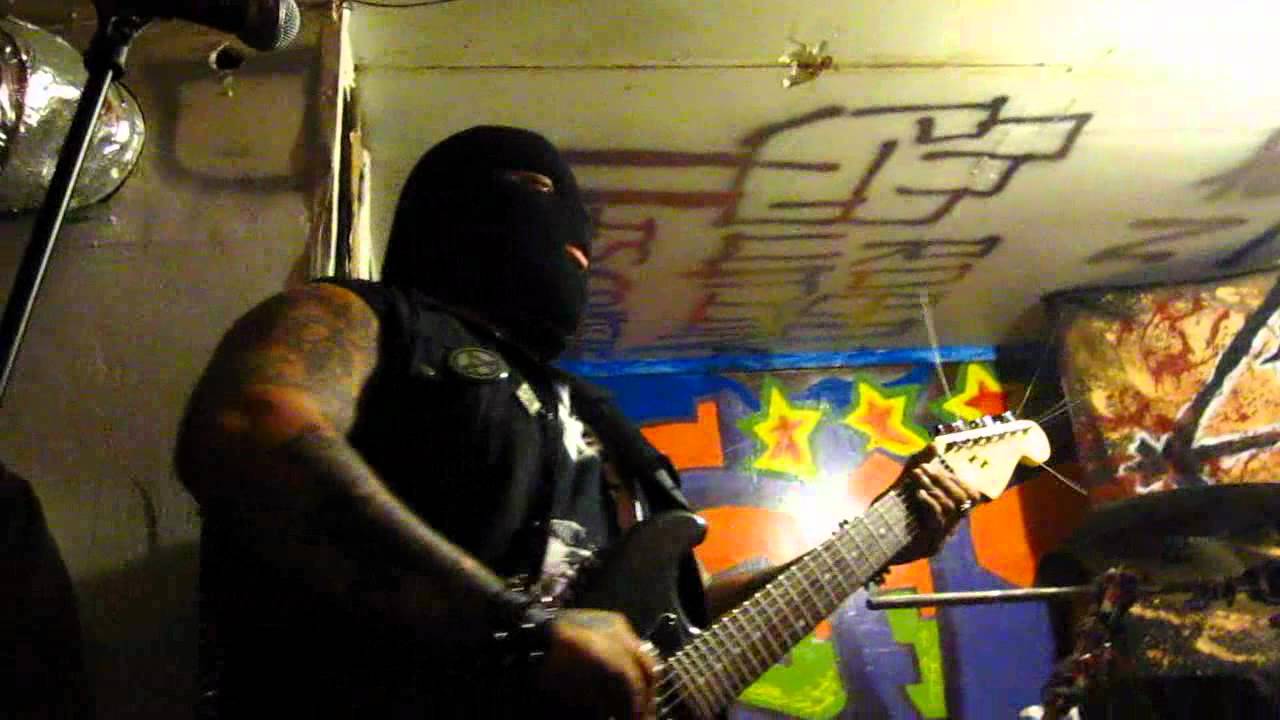 Zoloa - (live) @ Ramsell House - 12.30.2011 (punk)